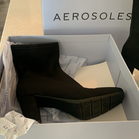 New in box AEROSOLES Cinnamon Black Stretch 8.5 size - Picture 5 of 7